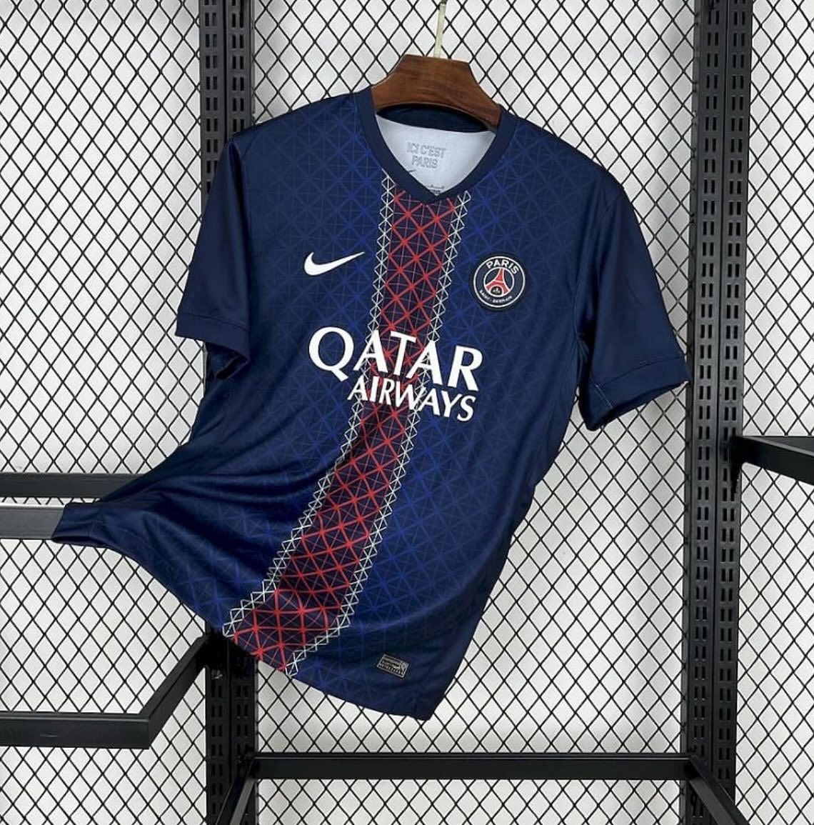 Maillot du Paris Saint-germain à domicile 25/26